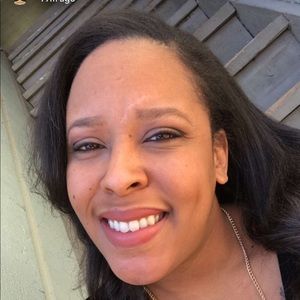 Meet your Posher, Miracle